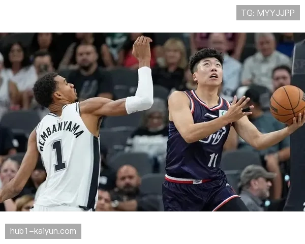 马刺近16战15胜1负 攻防两端均衡表现奠定西部第二基础 马刺近16战15胜1负 攻防两端均衡表现奠定西部第二基础